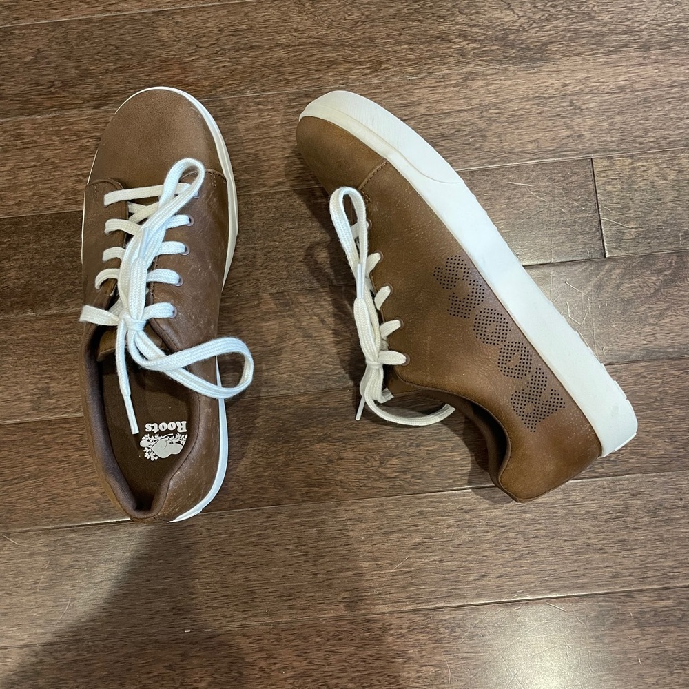 New! Roots Rosedale Lace Women's Smart Sneaker W8.5 Leather
